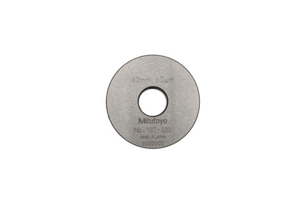 Image of setting standard v-anvil micrometer 40mm .