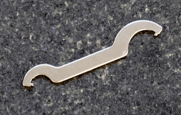 Image of micrometer spanner for reference point setting .