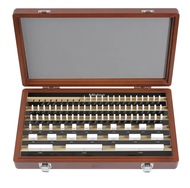 Image of gauge block set, inch, insp. cert., bs 81 blocks, grade 2, ceramic .