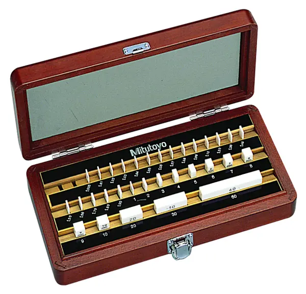 Image of gauge block set, metric, ins. cert., iso 32 blocks, grade 1, ceramic .